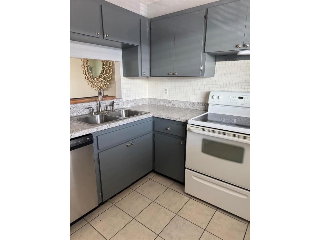 19029 Us Highway 19 N #5-14 Clearwater FL 33764 TB8454220 image4