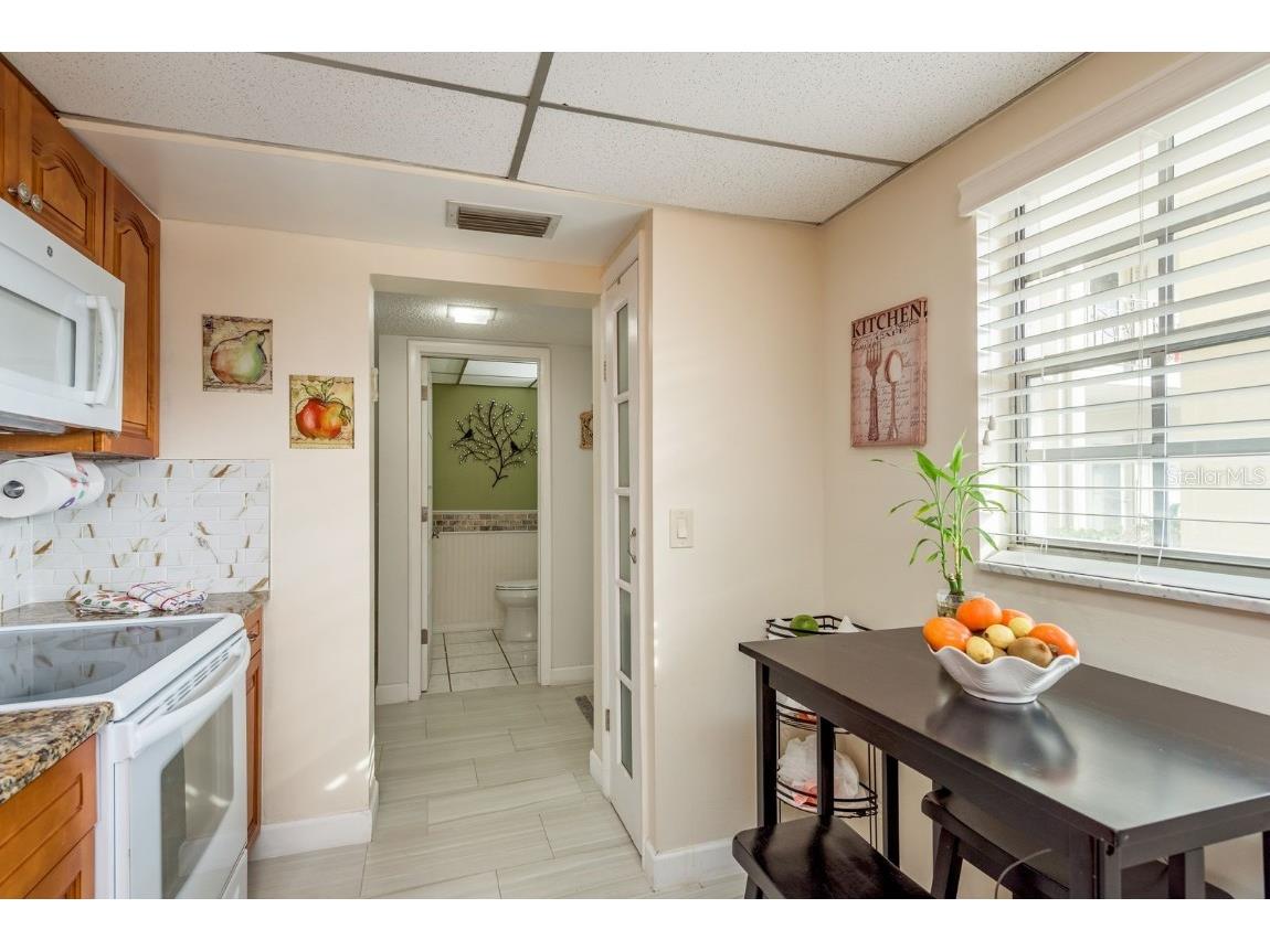 19029 Us Highway 19 N #6-7 Clearwater FL 33764 W7881100 image13