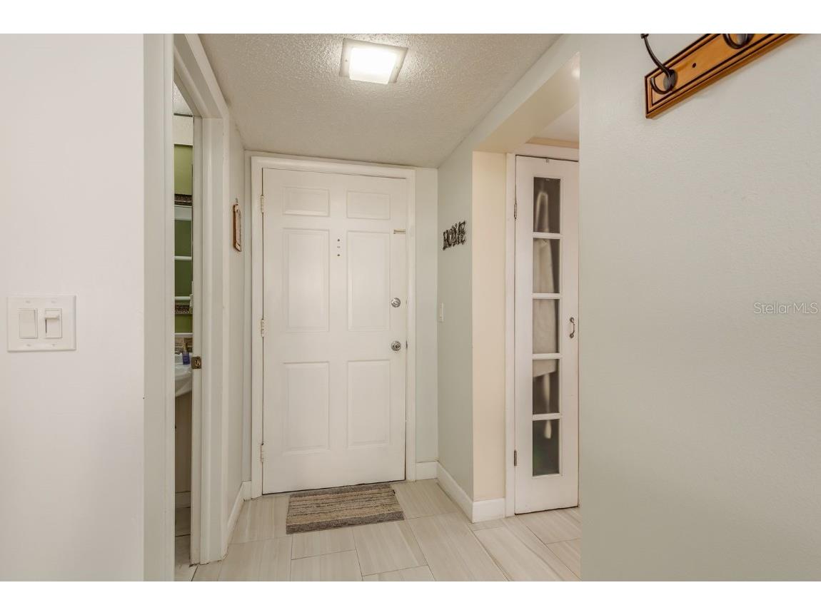 19029 Us Highway 19 N #6-7 Clearwater FL 33764 W7881100 image5