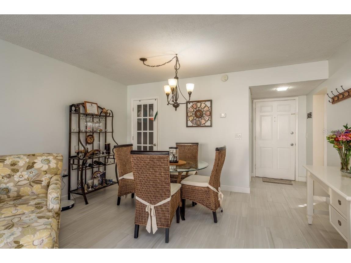 19029 Us Highway 19 N #6-7 Clearwater FL 33764 W7881100 image9