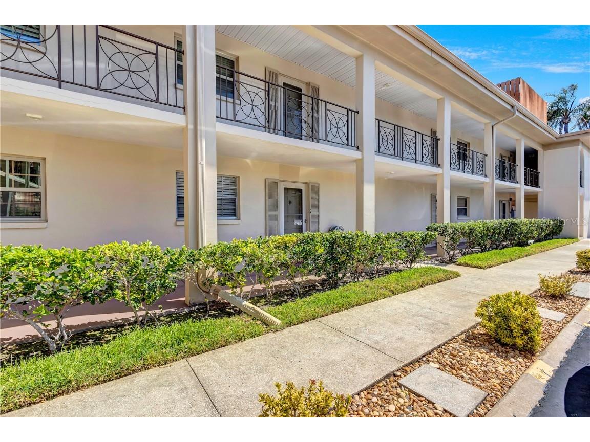 19029 Us Highway 19 N #6-9 Clearwater FL 33764 TB8300788 image1