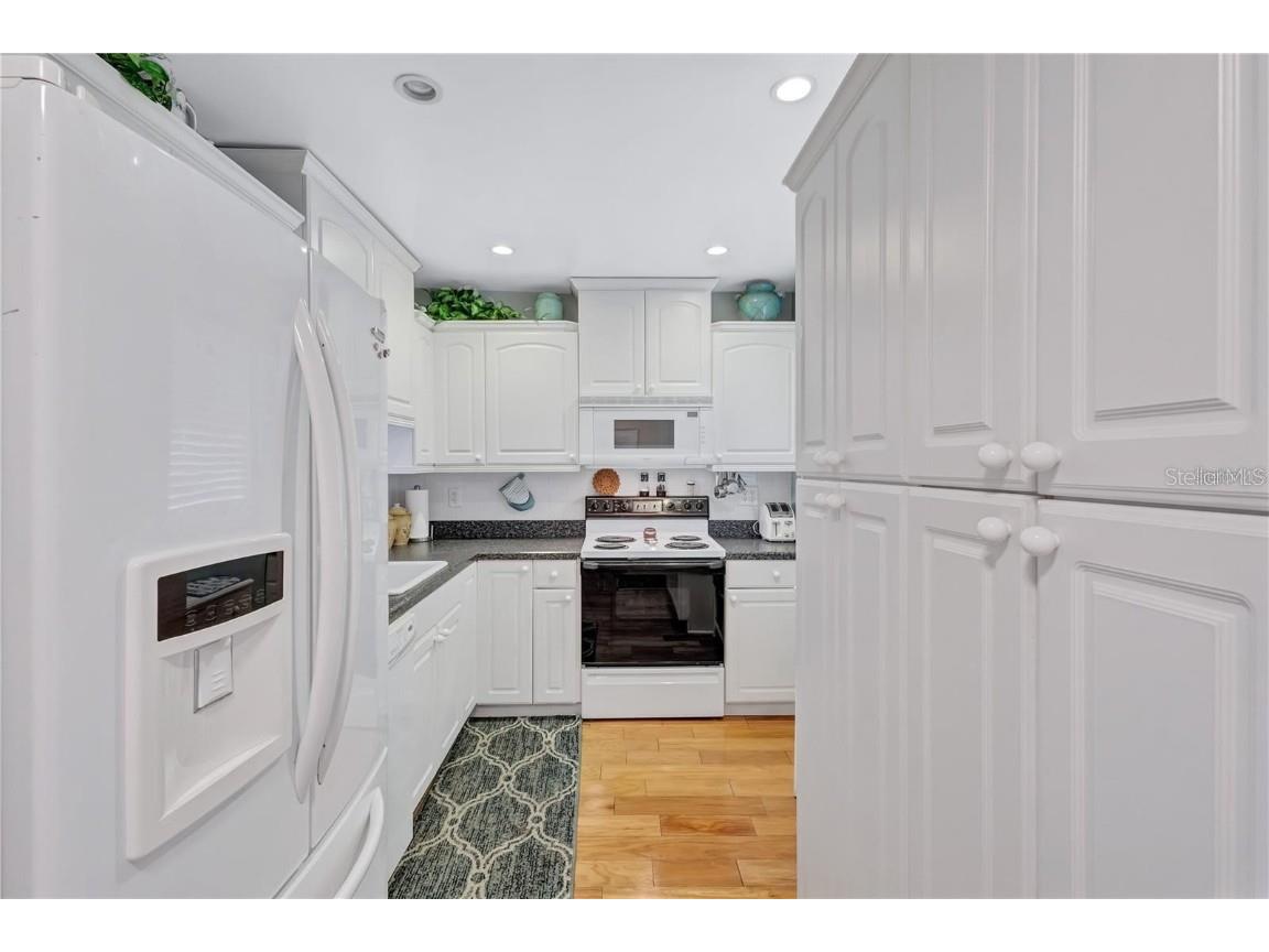 19029 Us Highway 19 N #7-28 Clearwater FL 33764 TB8420351 image3