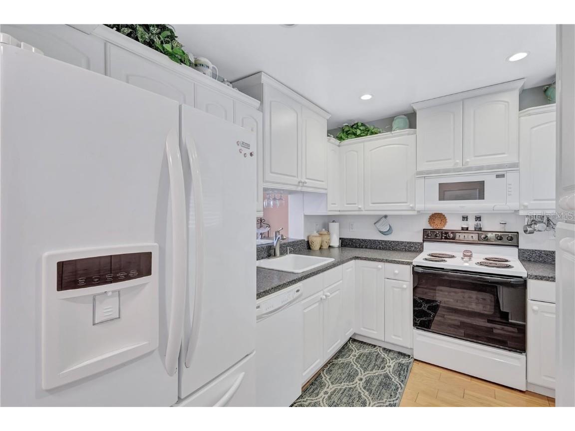 19029 Us Highway 19 N #7-28 Clearwater FL 33764 TB8420351 image4