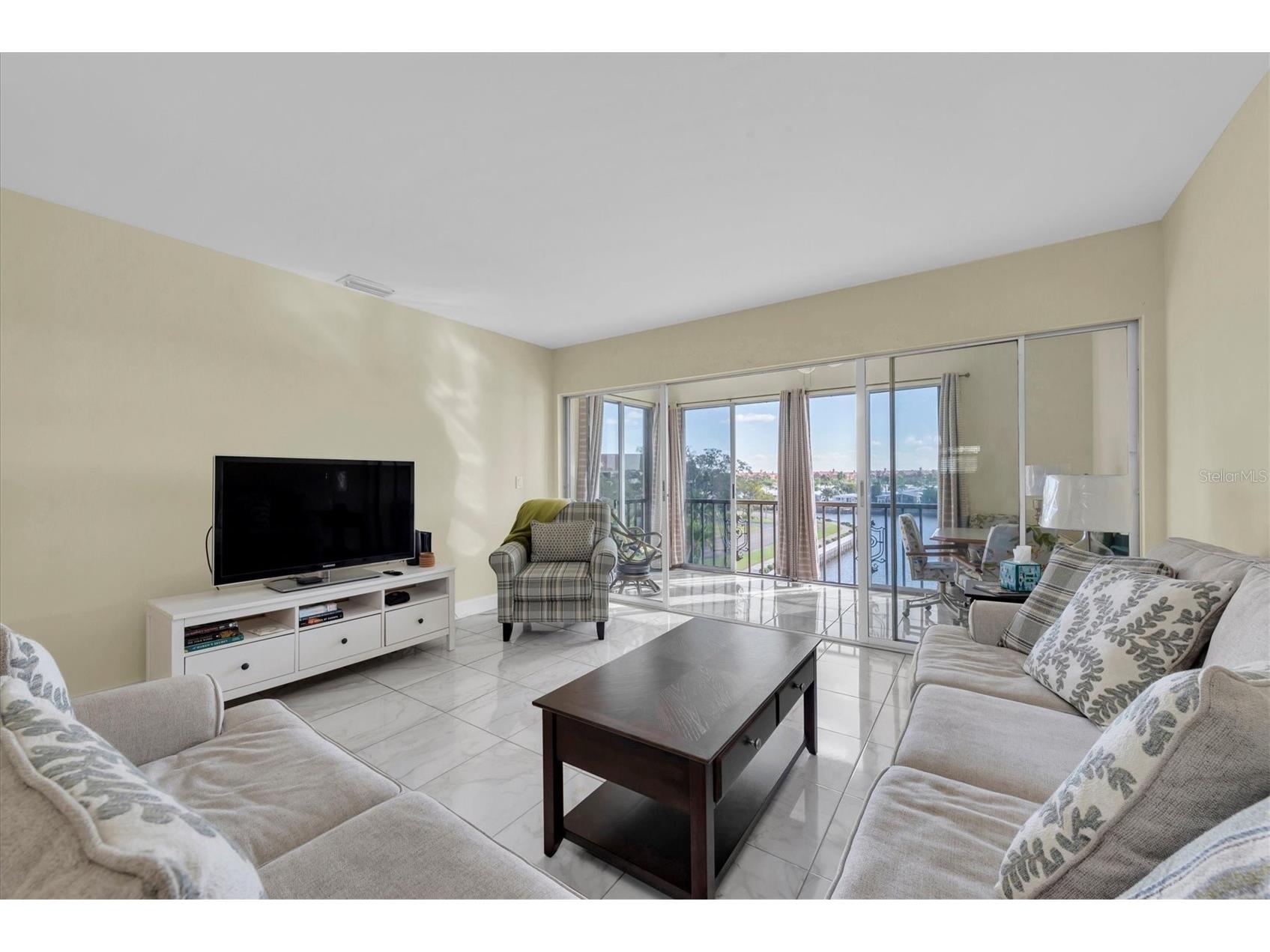 19029 Us Highway 19 N #8-25 Clearwater FL 33764 TB8423135 image8