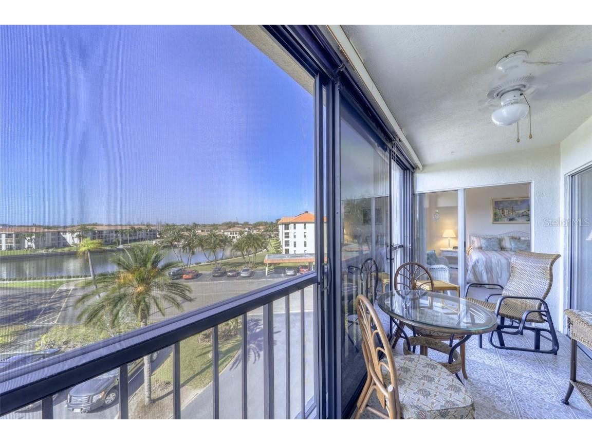 19029 Us Highway 19 N #9-301 Clearwater FL 33764 U8153688 image1