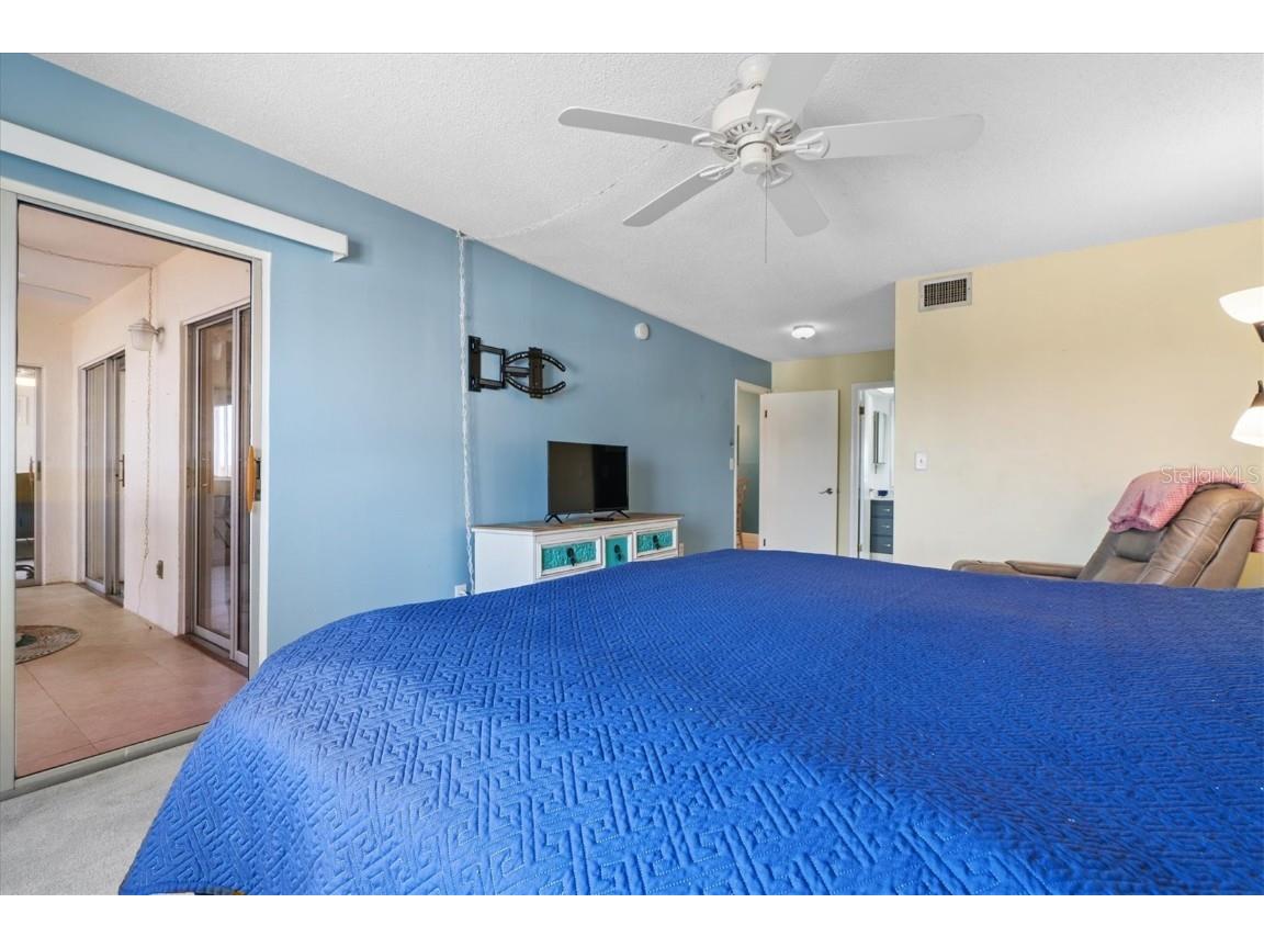 19029 Us Highway 19 N #9-404 Clearwater FL 33764 - TAMPA BAY U8232526 image17