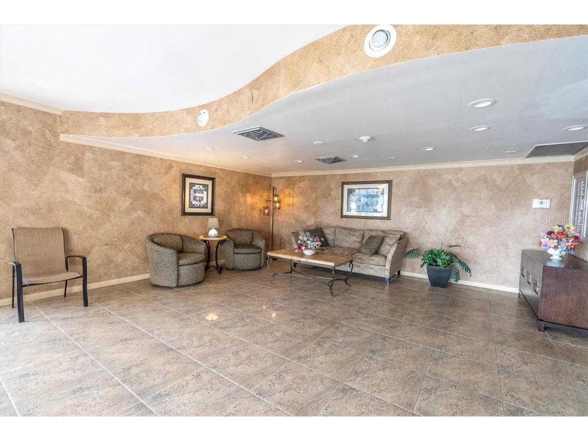 19029 Us Highway 19 N #9-404 Clearwater FL 33764 - TAMPA BAY U8232526 image33