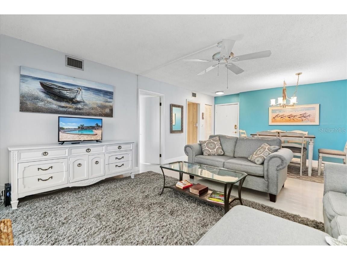 19029 Us Highway 19 N #9-404 Clearwater FL 33764 - TAMPA BAY U8232526 image5