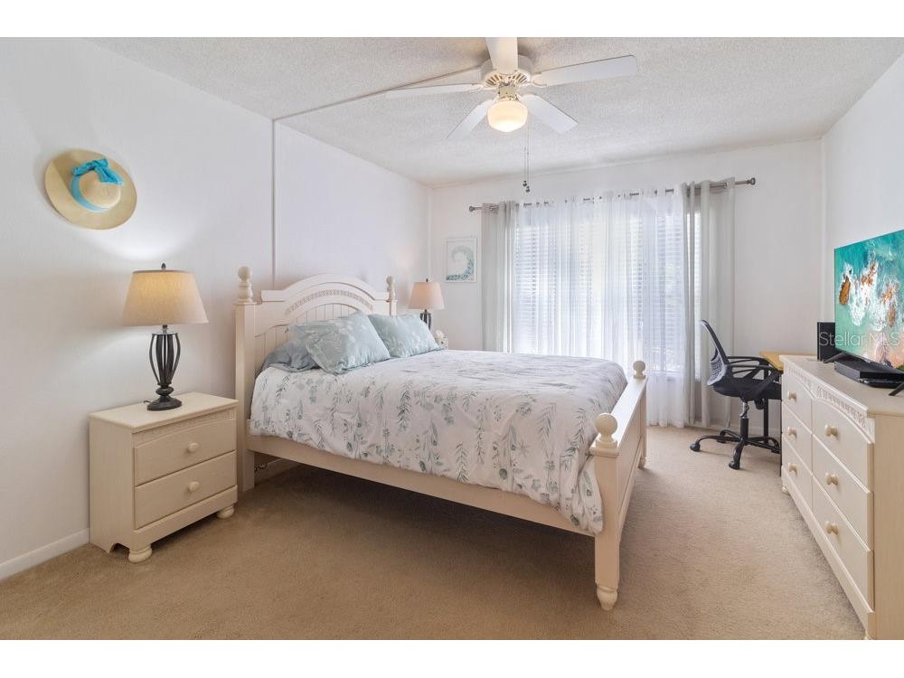 19029 Us Highway 19 N #UNIT 4 -BUILDING 2 Clearwater FL 33764 W7879882 image11