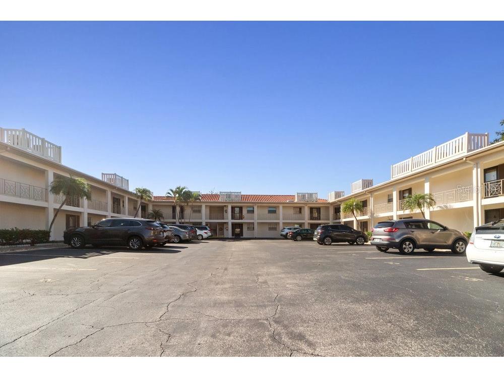 19029 Us Highway 19 N #UNIT 4 -BUILDING 2 Clearwater FL 33764 W7879882 image27