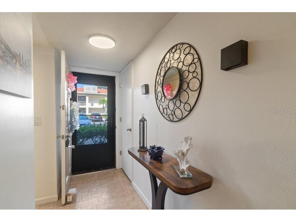 19029 Us Highway 19 N #UNIT 4 -BUILDING 2 Clearwater FL 33764 W7879882 image3