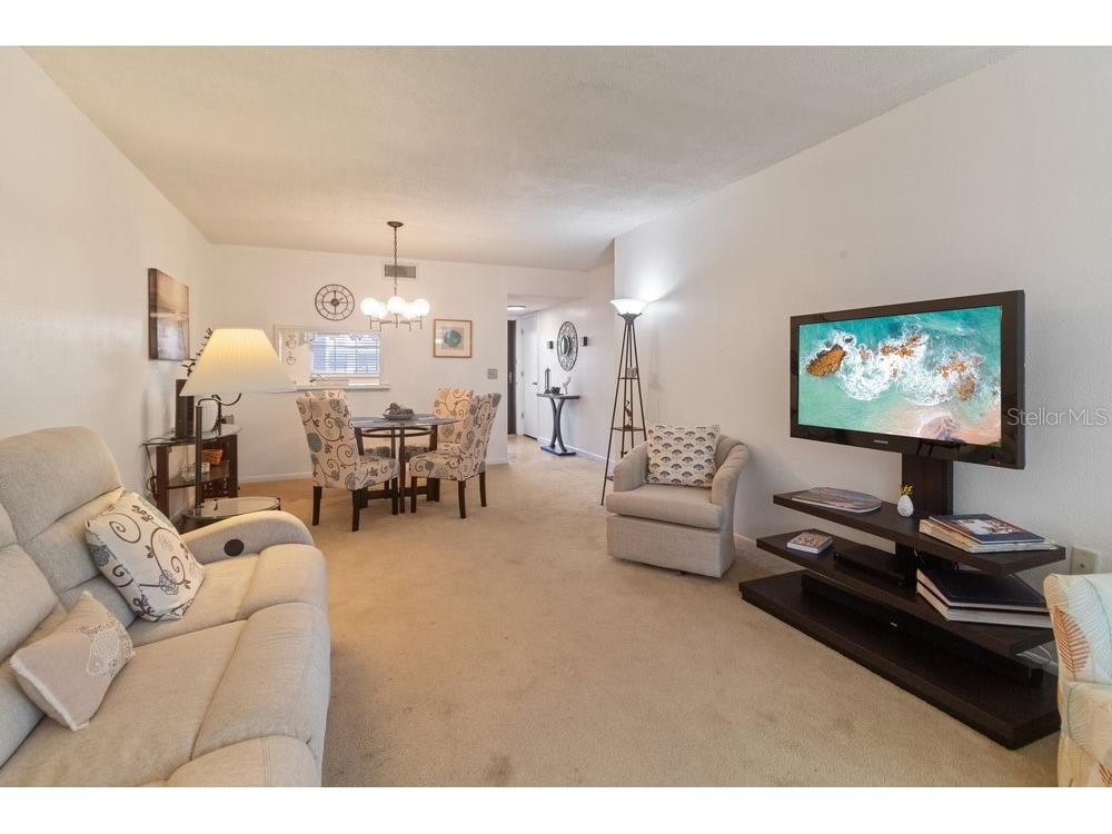 19029 Us Highway 19 N #UNIT 4 -BUILDING 2 Clearwater FL 33764 W7879882 image9