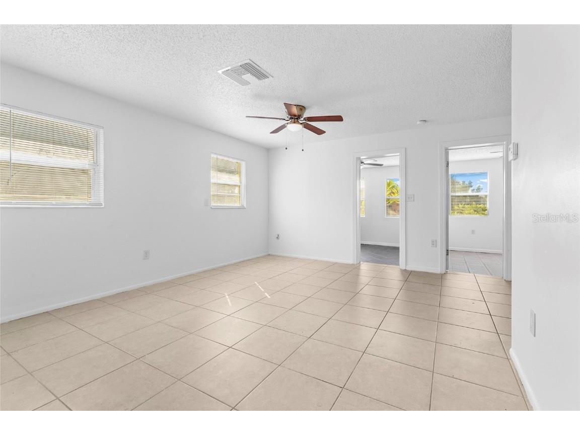 1903 24th Street Sarasota FL 34234 A4668435 image11