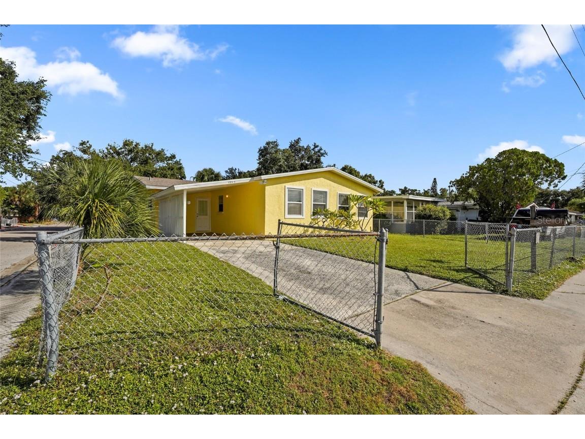 1903 24th Street Sarasota FL 34234 A4668435 image28