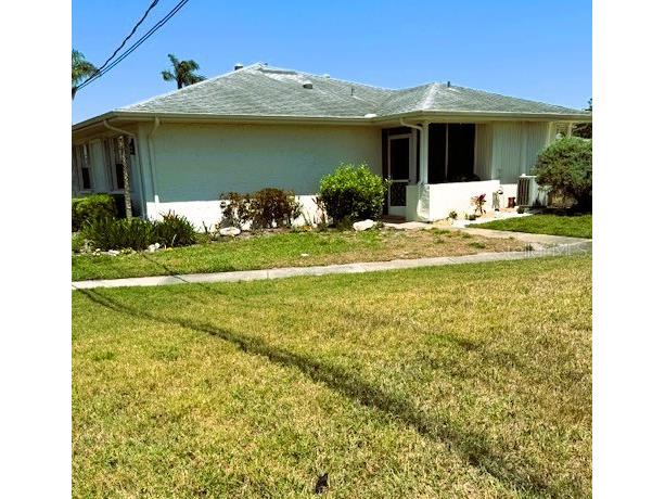 1903 Canterbury Lane #B2 Sun City Center FL 33573 TB8465371 image1