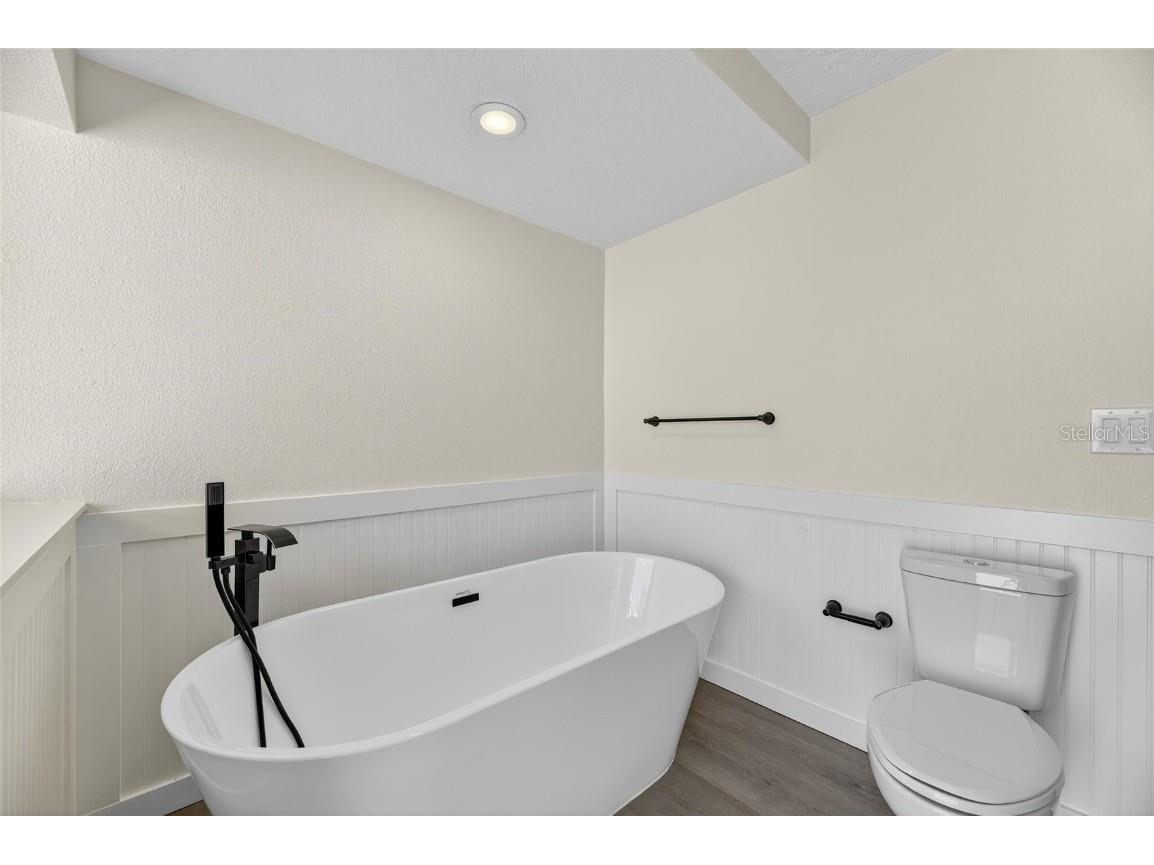 1903 Country Club Court Plant City FL 33566 TB8420115 image29