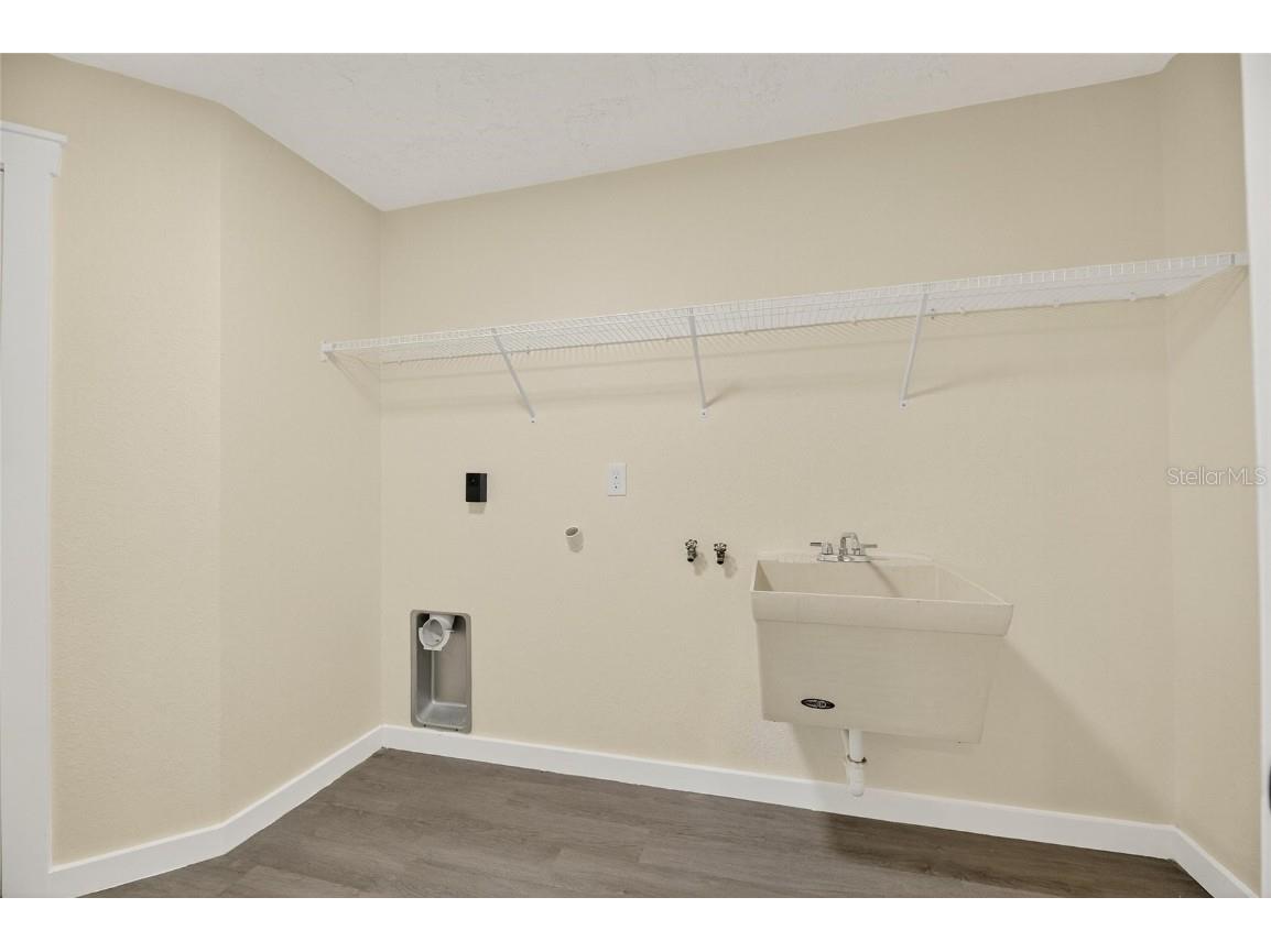 1903 Country Club Court Plant City FL 33566 TB8420115 image30