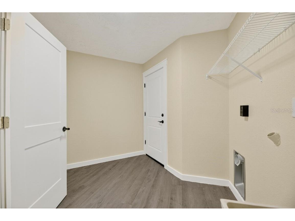 1903 Country Club Court Plant City FL 33566 TB8420115 image31