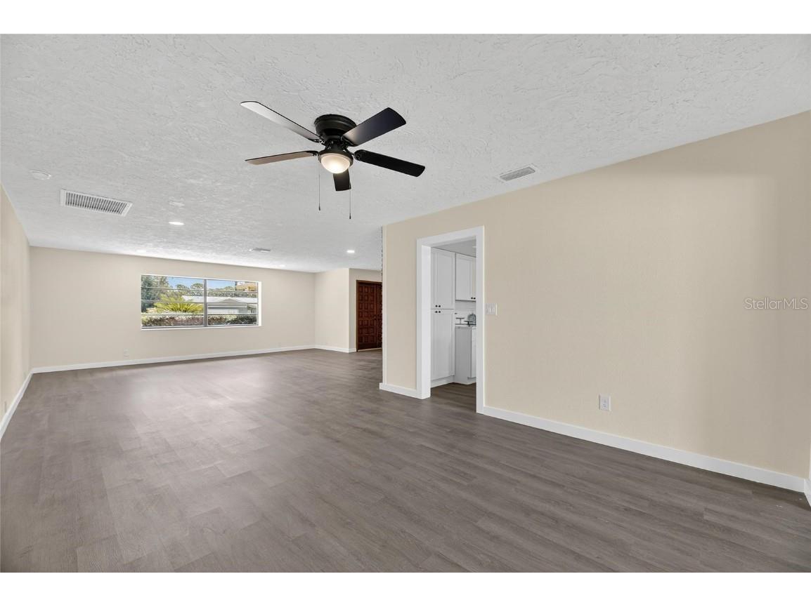 1903 Country Club Court Plant City FL 33566 TB8420115 image62