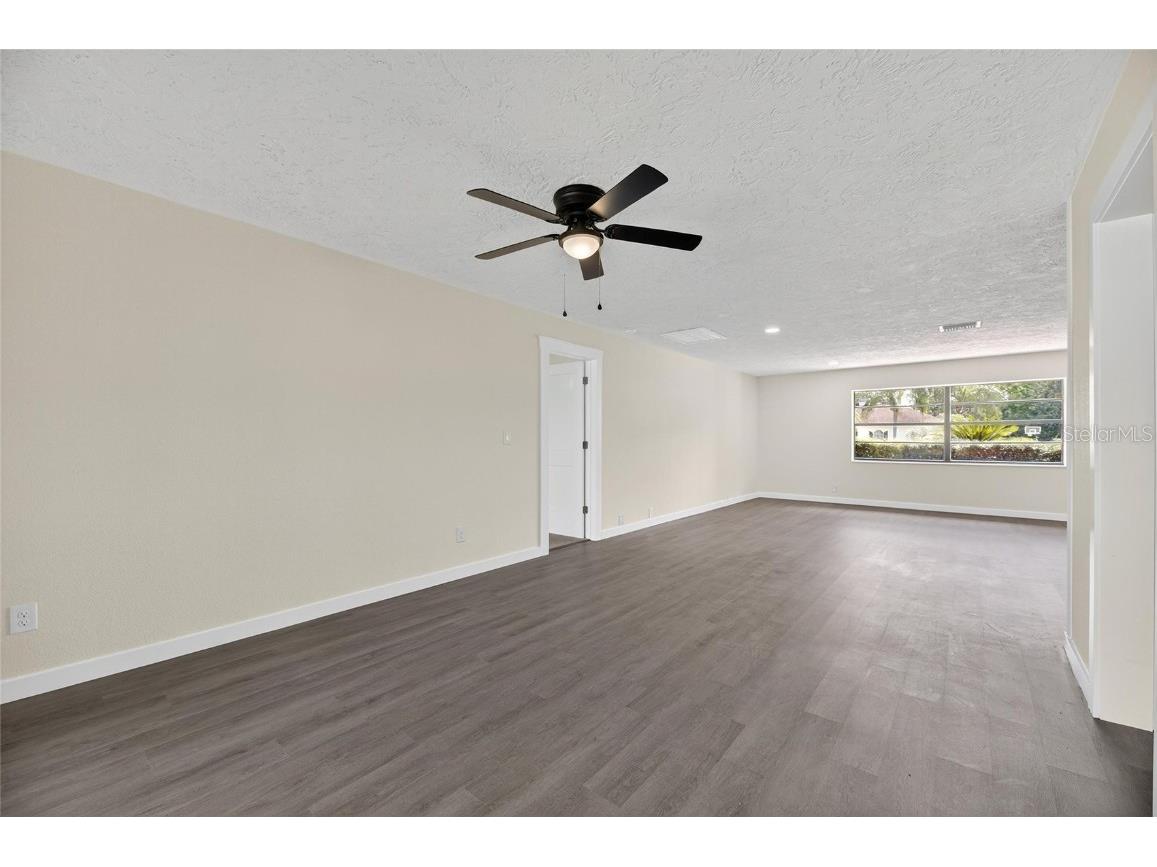 1903 Country Club Court Plant City FL 33566 TB8420115 image63