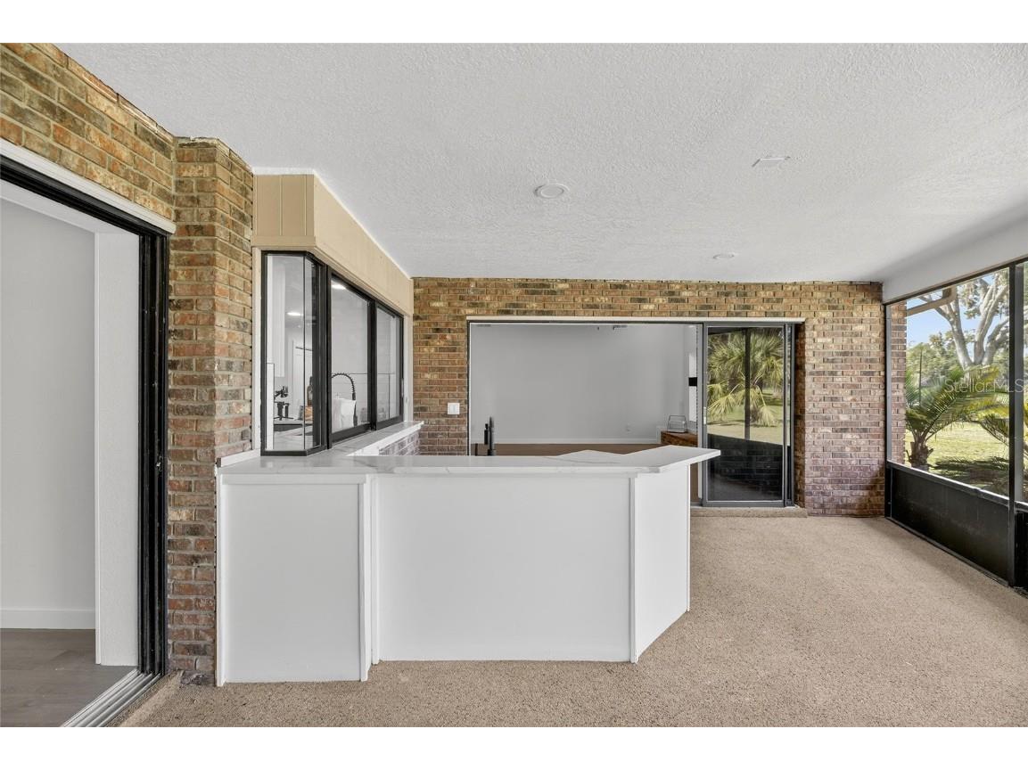 1903 Country Club Court Plant City FL 33566 TB8420115 image71