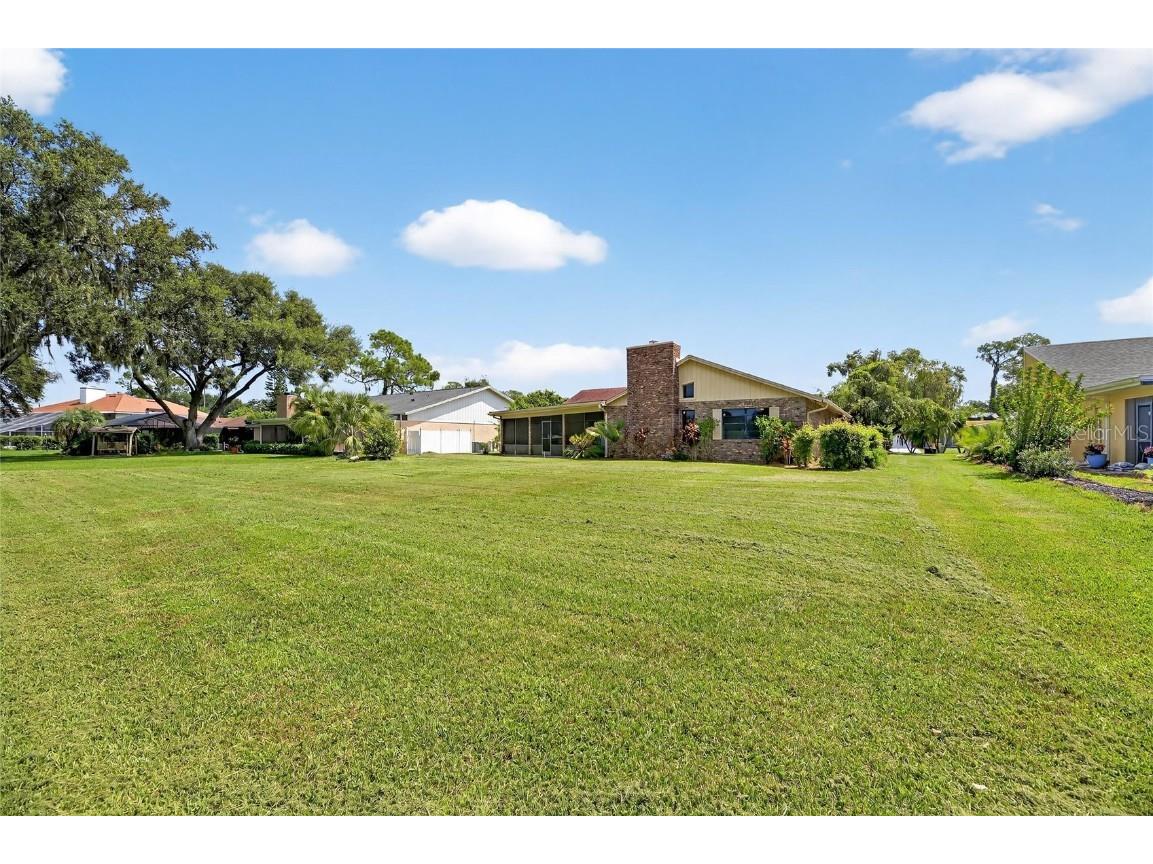 1903 Country Club Court Plant City FL 33566 TB8420115 image76