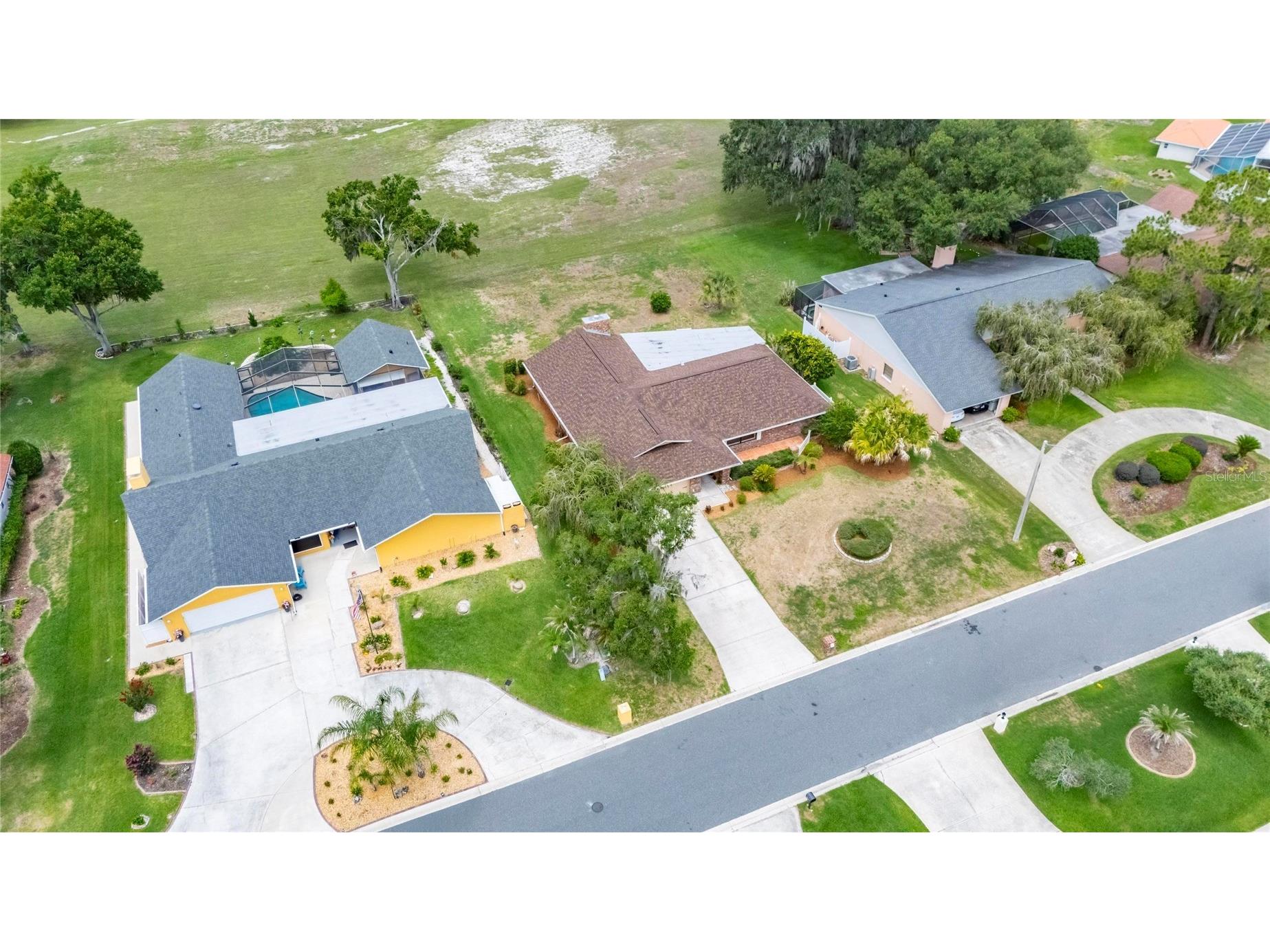 1903 Country Club Court Plant City FL 33566 TB8514407 image4
