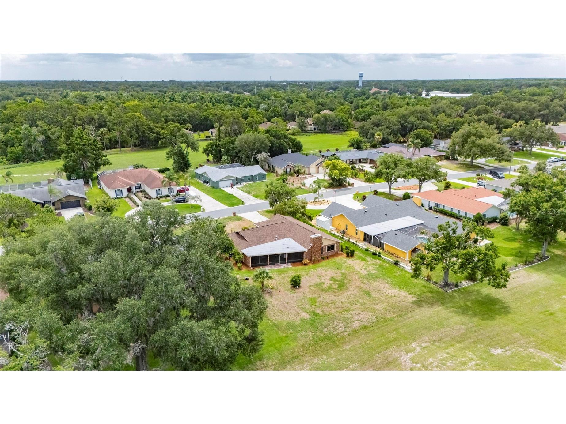 1903 Country Club Court Plant City FL 33566 TB8514407 image77