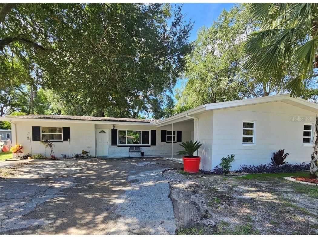 1903 E 114th Avenue Tampa FL 33612 T3467363 image1