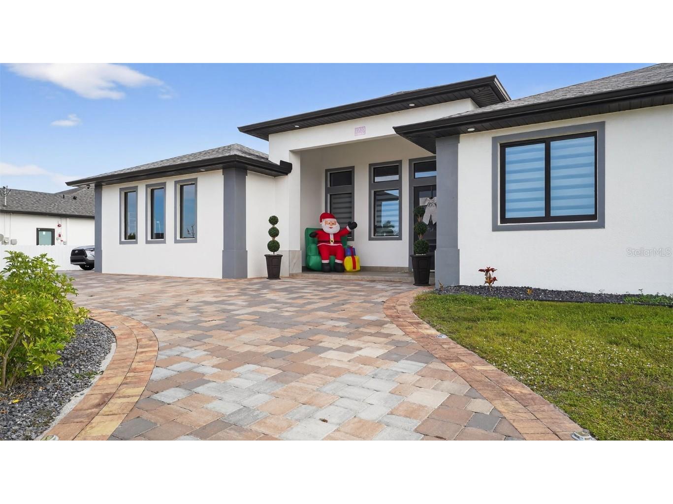 1903 El Dorado Boulevard N Cape Coral FL 33993 O6365189 image1