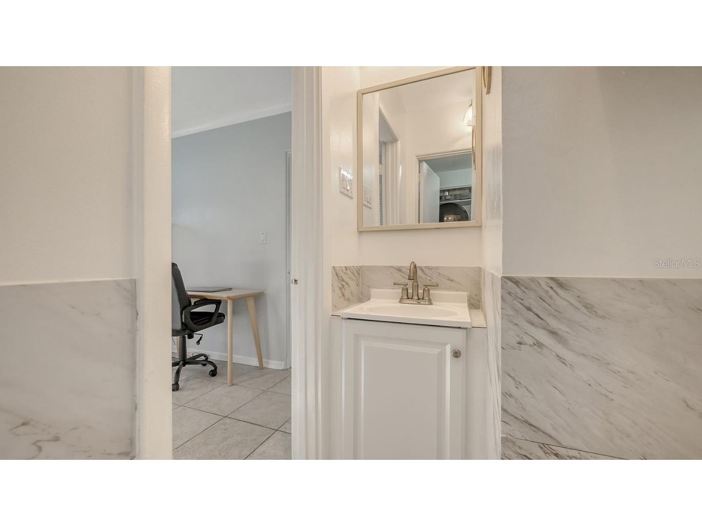 1903 Oak Street Sarasota FL 34236 - SARASOTA BAYFORNT A4659396 image21