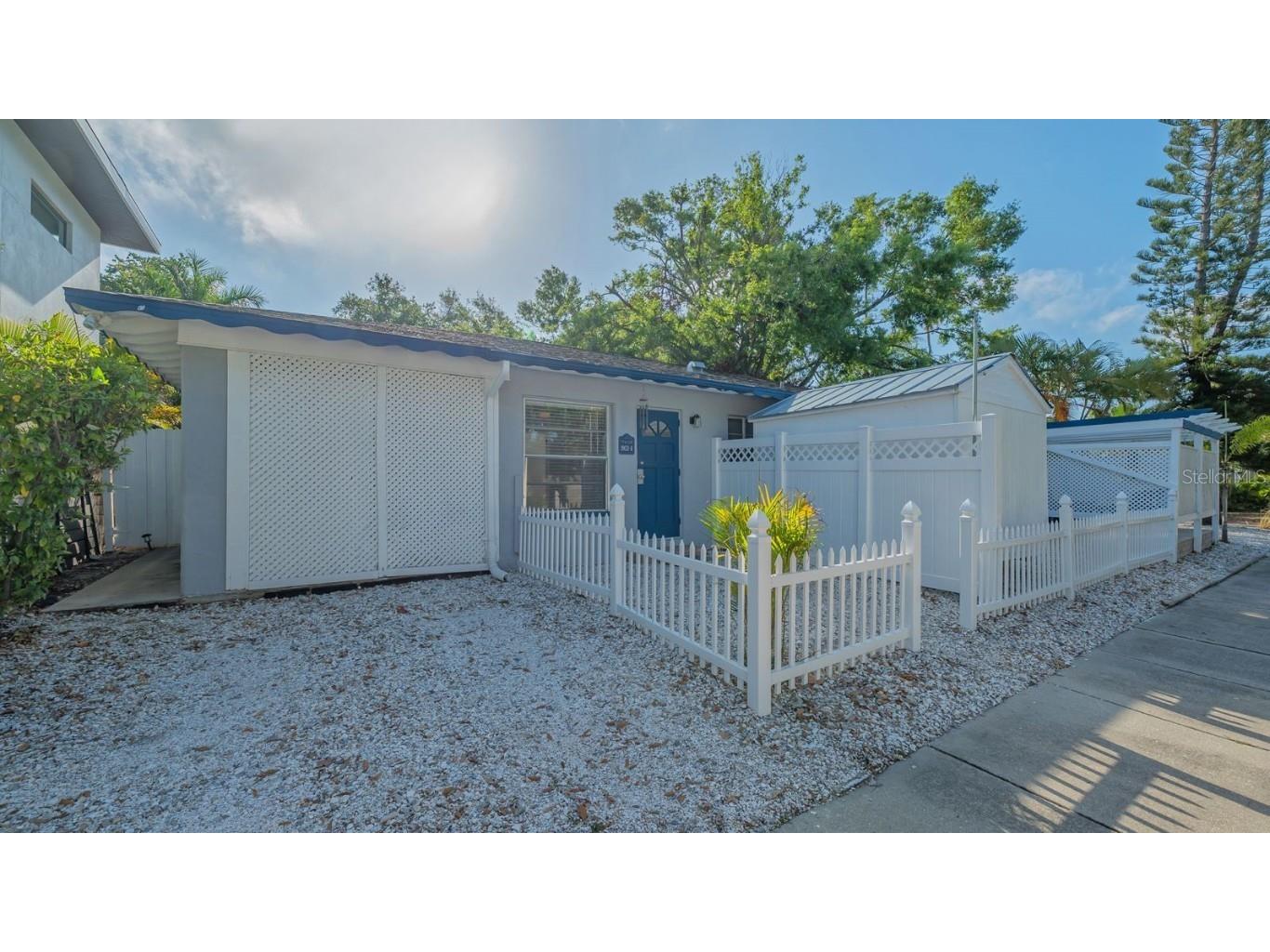 1903 Oak Street Sarasota FL 34236 - SARASOTA BAYFORNT A4659396 image23