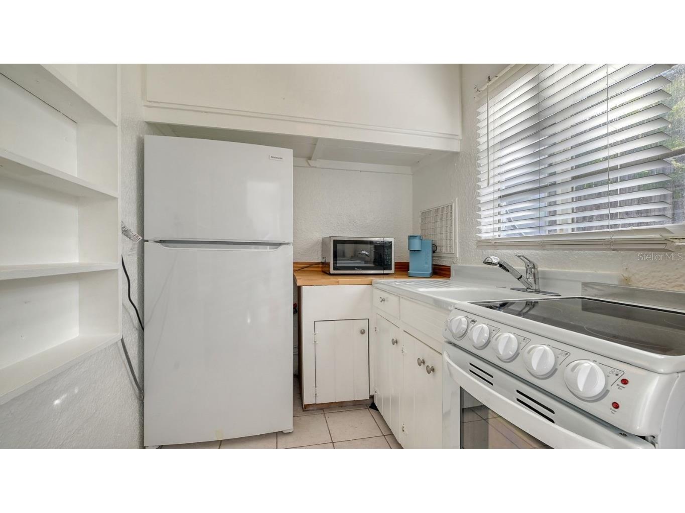 1903 Oak Street Sarasota FL 34236 - SARASOTA BAYFORNT A4659396 image29