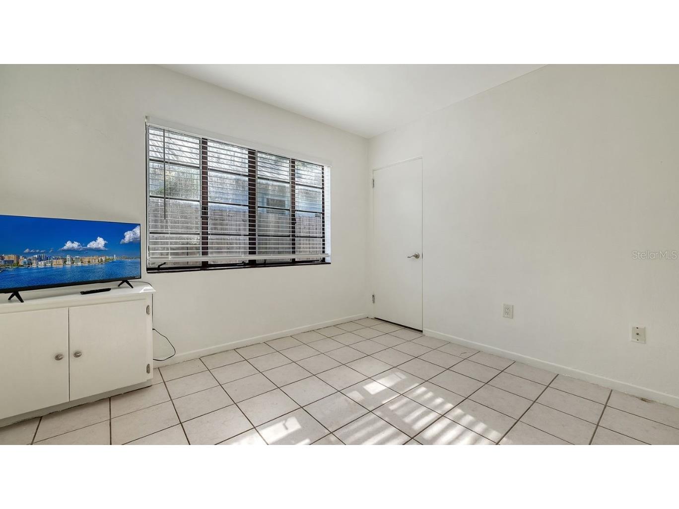 1903 Oak Street Sarasota FL 34236 - SARASOTA BAYFORNT A4659396 image32