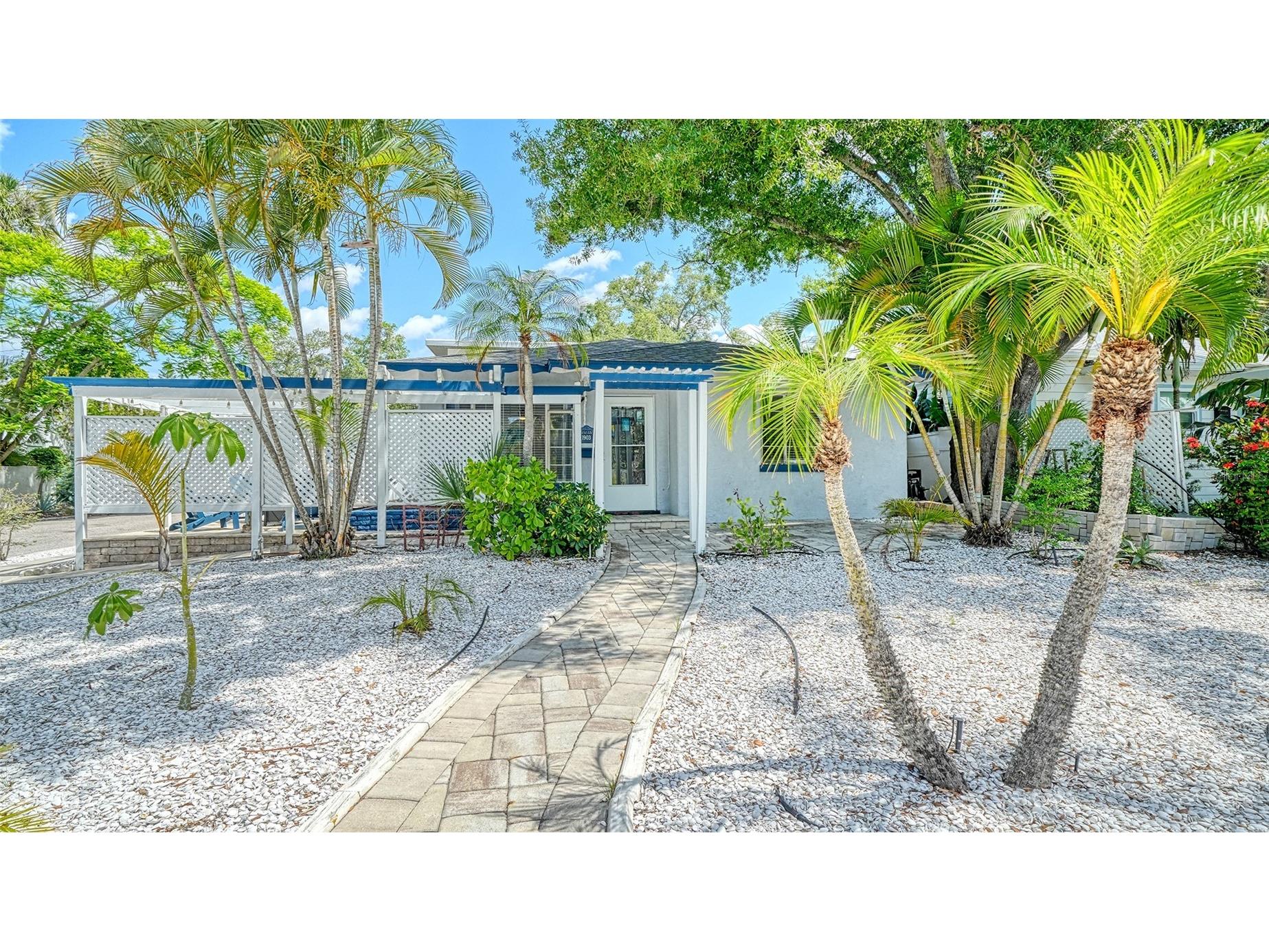 1903 Oak Street Sarasota FL 34236 A4693794 image1