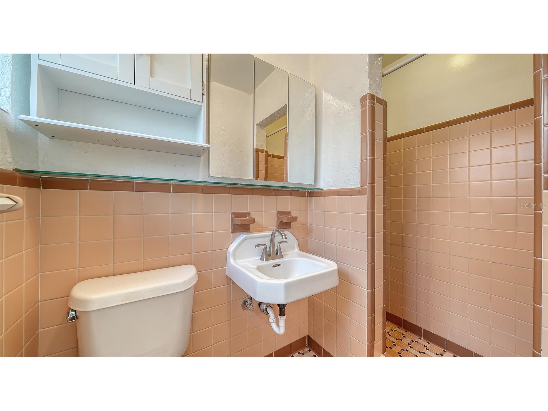 1903 Oak Street Sarasota FL 34236 A4693794 image21
