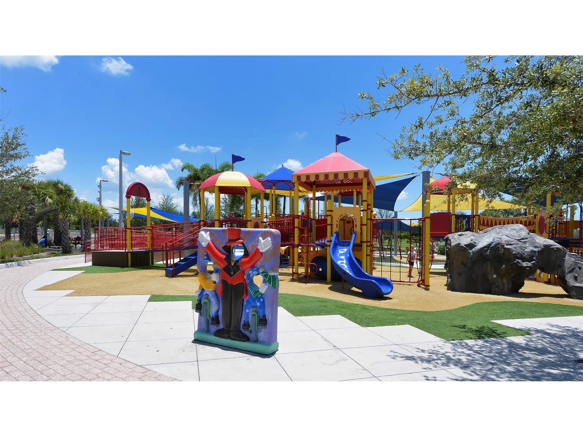 1903 Oak Street Sarasota FL 34236 A4693794 image24