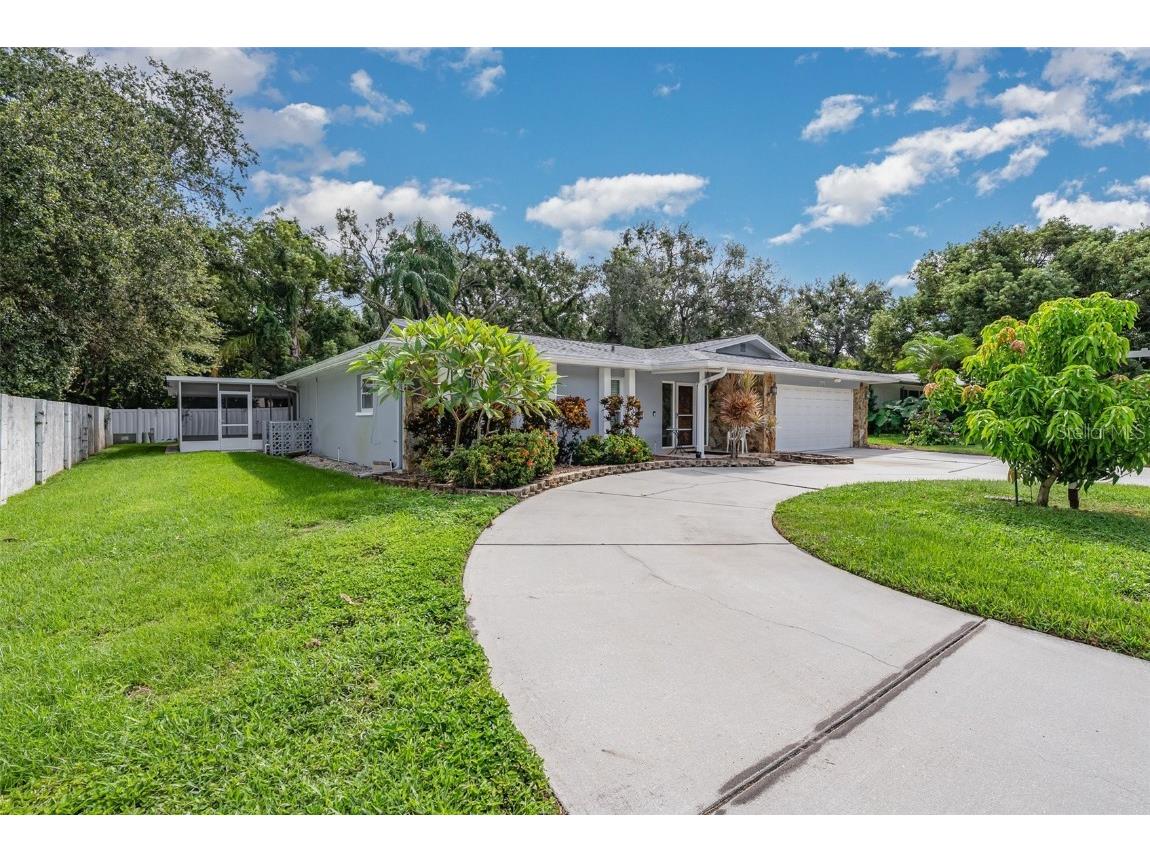 1903 Oro Court Clearwater FL 33764 TB8432457 image1