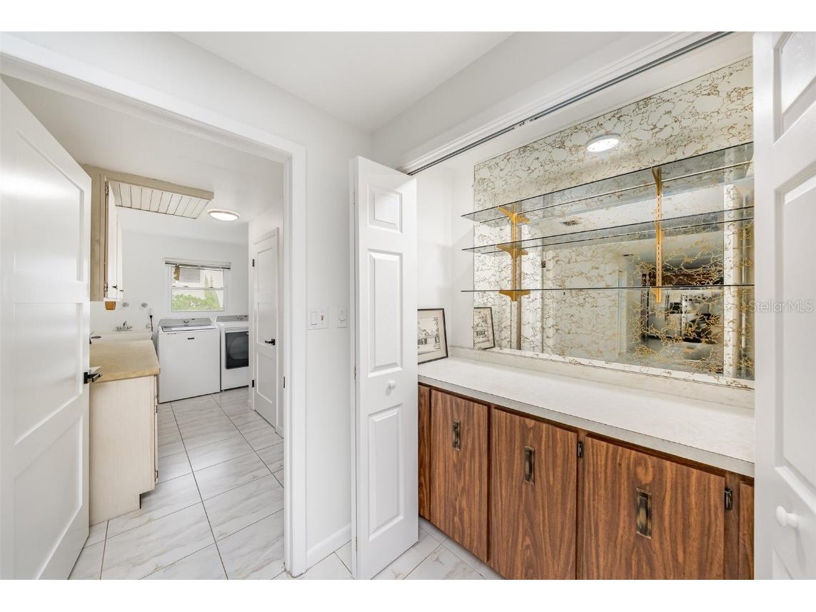 1903 Oro Court Clearwater FL 33764 TB8432457 image19