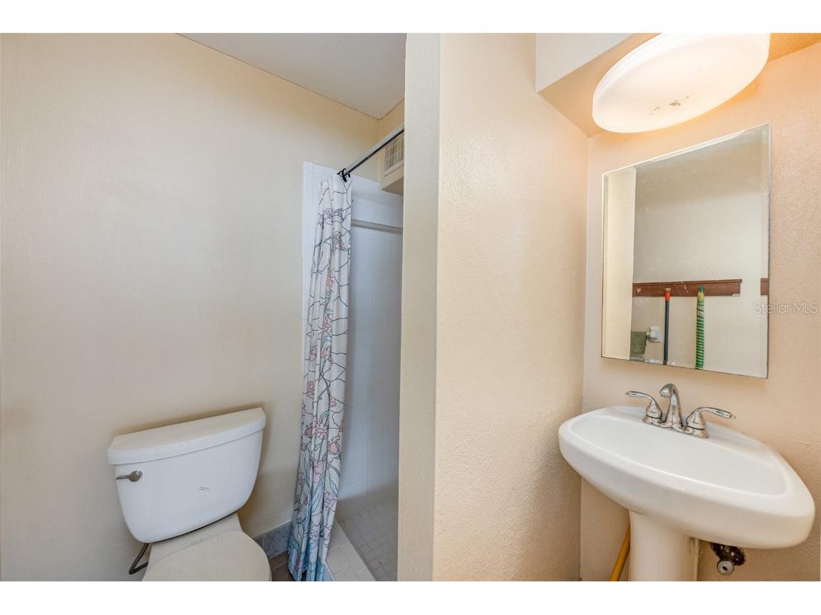 1903 Oro Court Clearwater FL 33764 TB8432457 image22