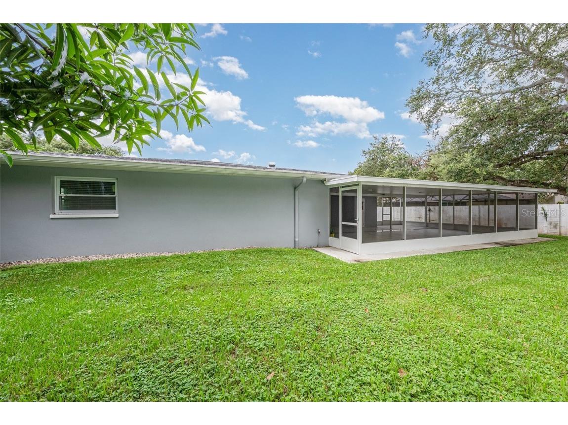 1903 Oro Court Clearwater FL 33764 TB8432457 image23