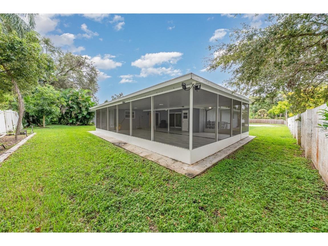 1903 Oro Court Clearwater FL 33764 TB8432457 image25