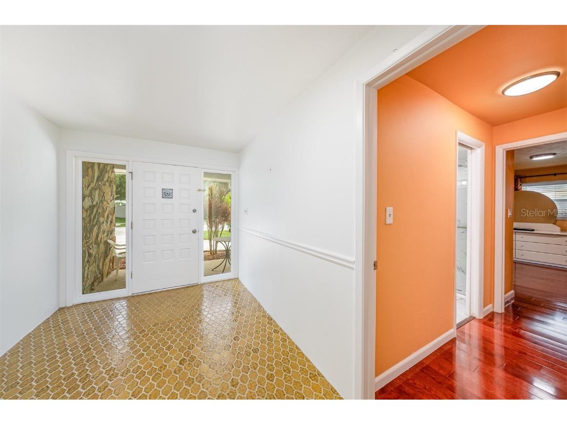 1903 Oro Court Clearwater FL 33764 TB8432457 image7