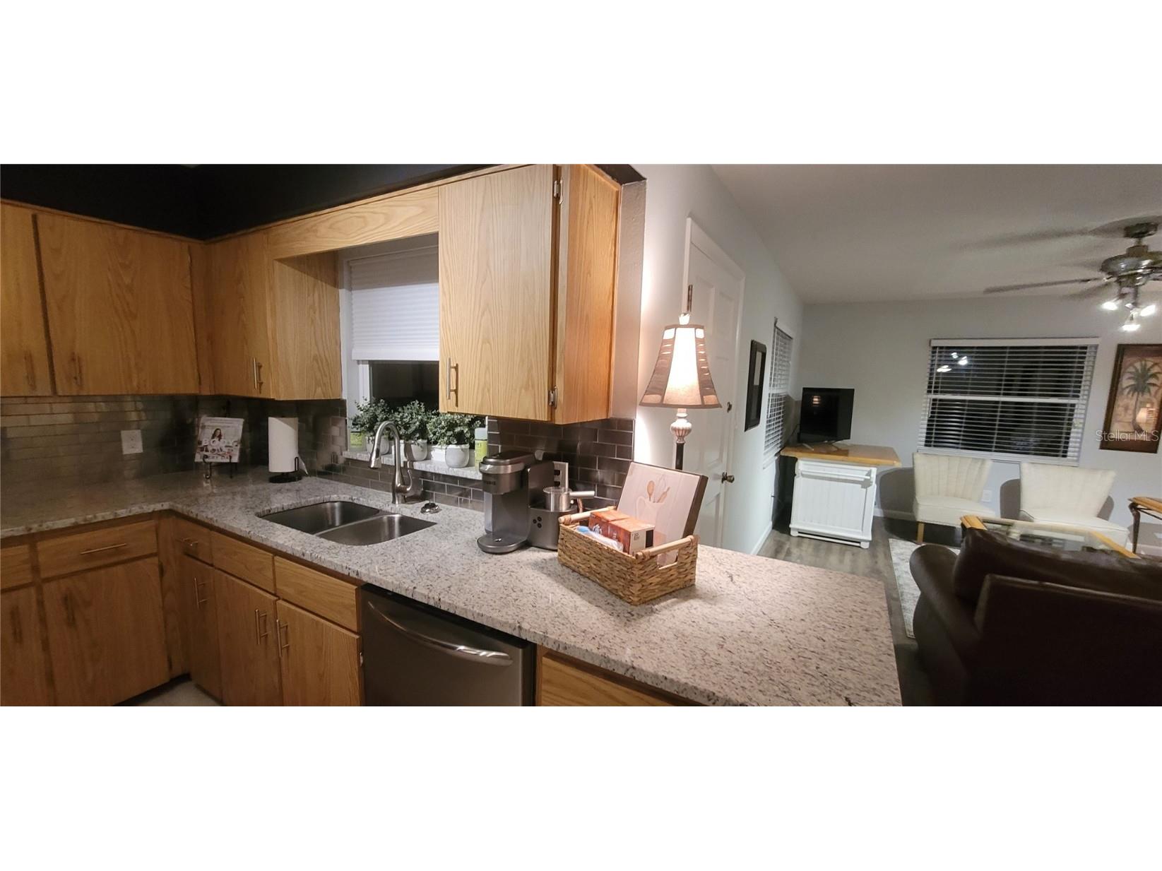 1903 Simonton Avenue Orlando FL 32806 O6325161 image9