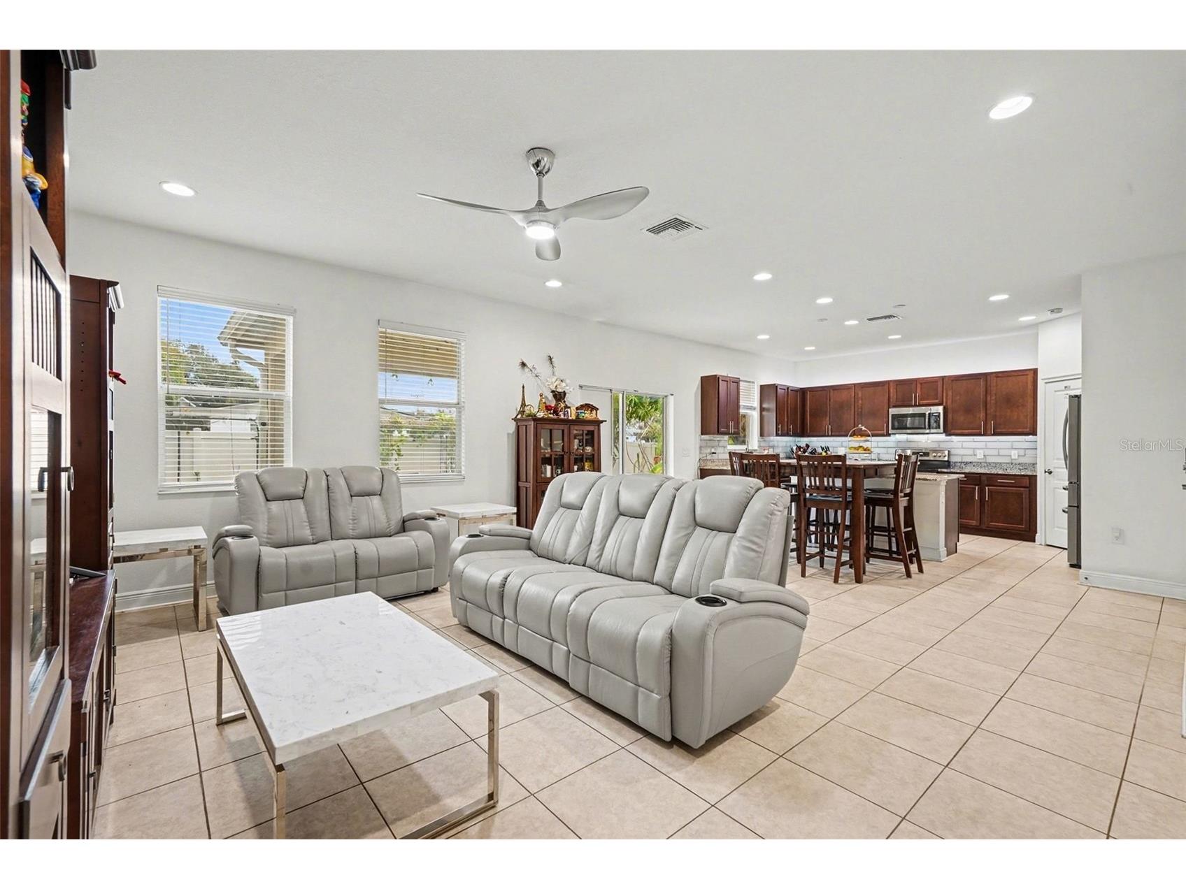 1903 W State Street Tampa FL 33606 TB8468262 image4