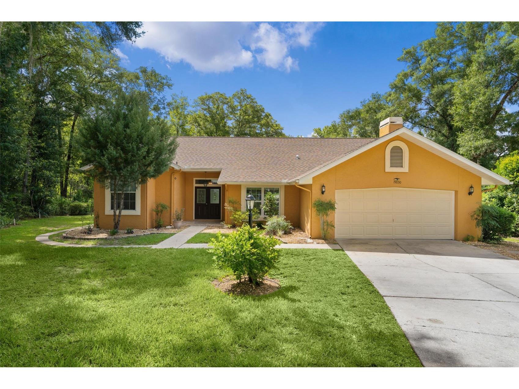 19030 SW 91st Lane Dunnellon FL 34432 - RAINBOW RIVER OM726188 image1