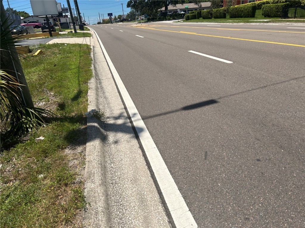 1904-1906 W Busch Boulevard Tampa FL 33612 TB8411234 image6