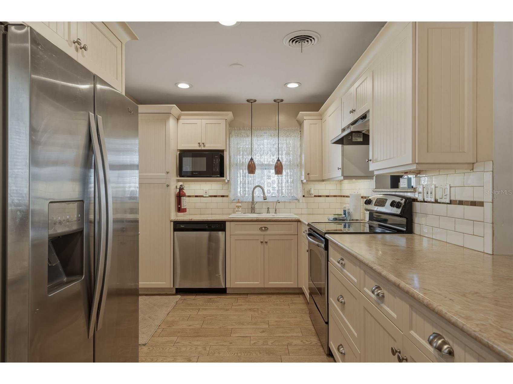 1904 31st Street W Bradenton FL 34205 A4683369 image13