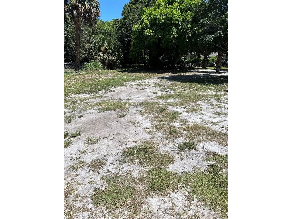 1904 Avenue E Fort Pierce FL 34950 O6303513 image1