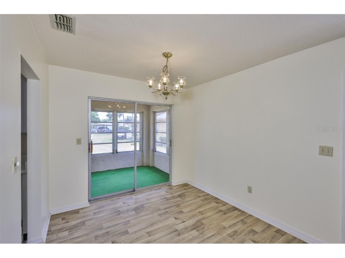 1904 Canterbury Lane #18 Sun City Center FL 33573 TB8391577 image11